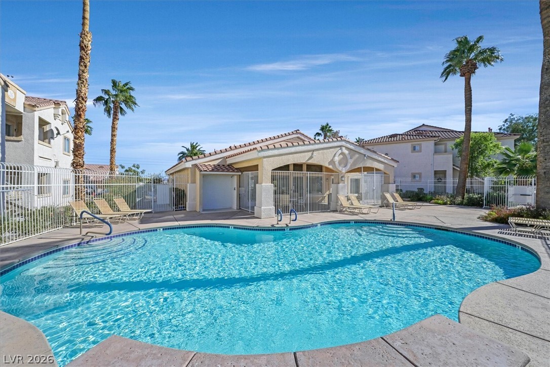 855 N Stephanie Street 2624
