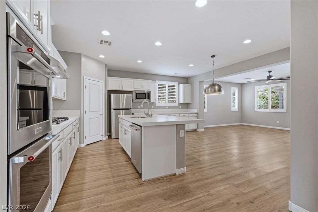 11844 Mino Rio Avenue