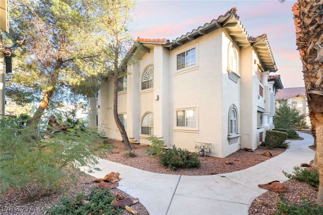 3420 Winterhaven Street 201