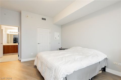 Tiny photo for 200 W Sahara Avenue #910, Las Vegas, NV 89102 (MLS # 2754399)