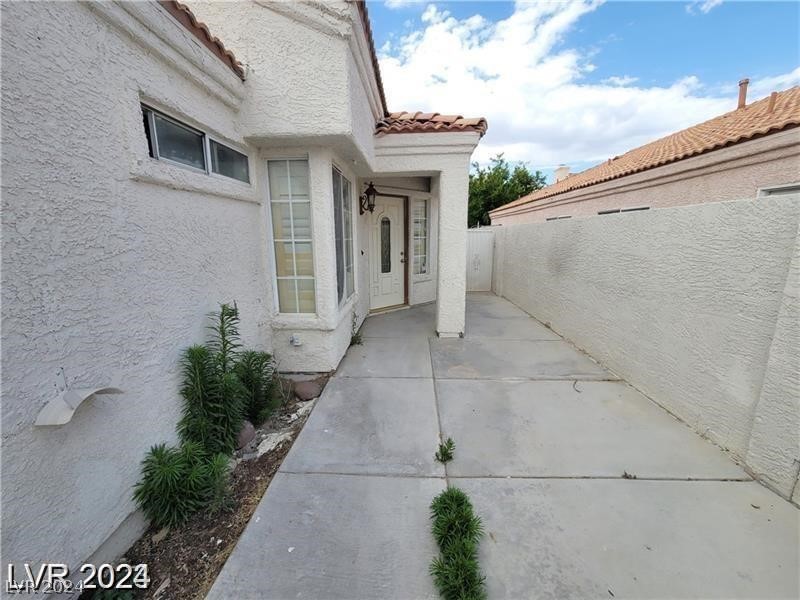 9820 Cross Creek Way, Las Vegas, Nevada image 4