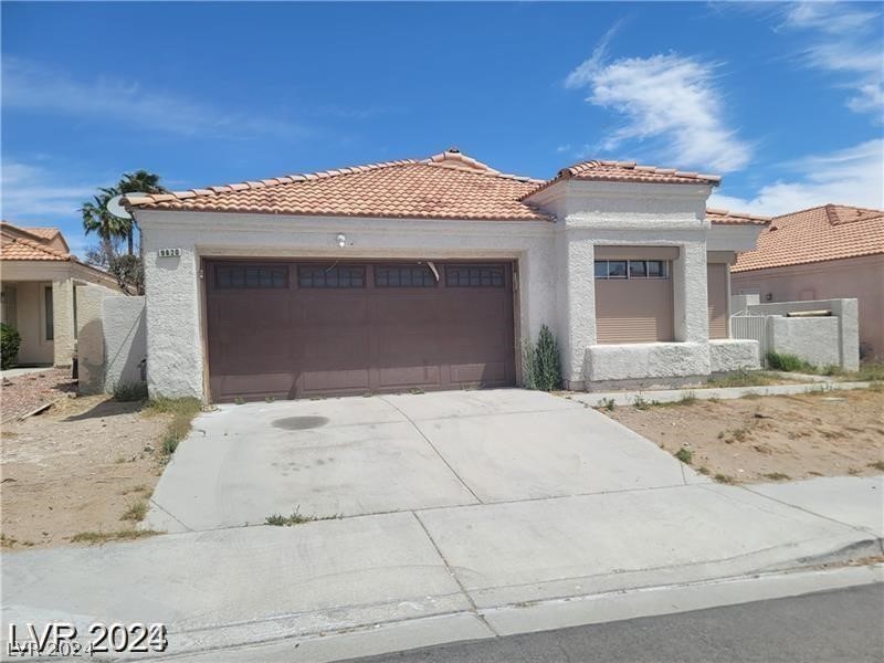 9820 Cross Creek Way, Las Vegas, Nevada image 2