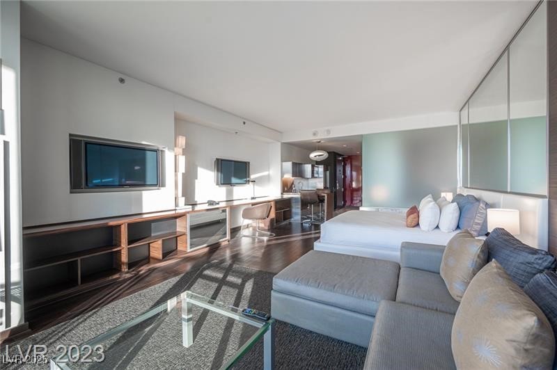 4381 W Flamingo Road 3303