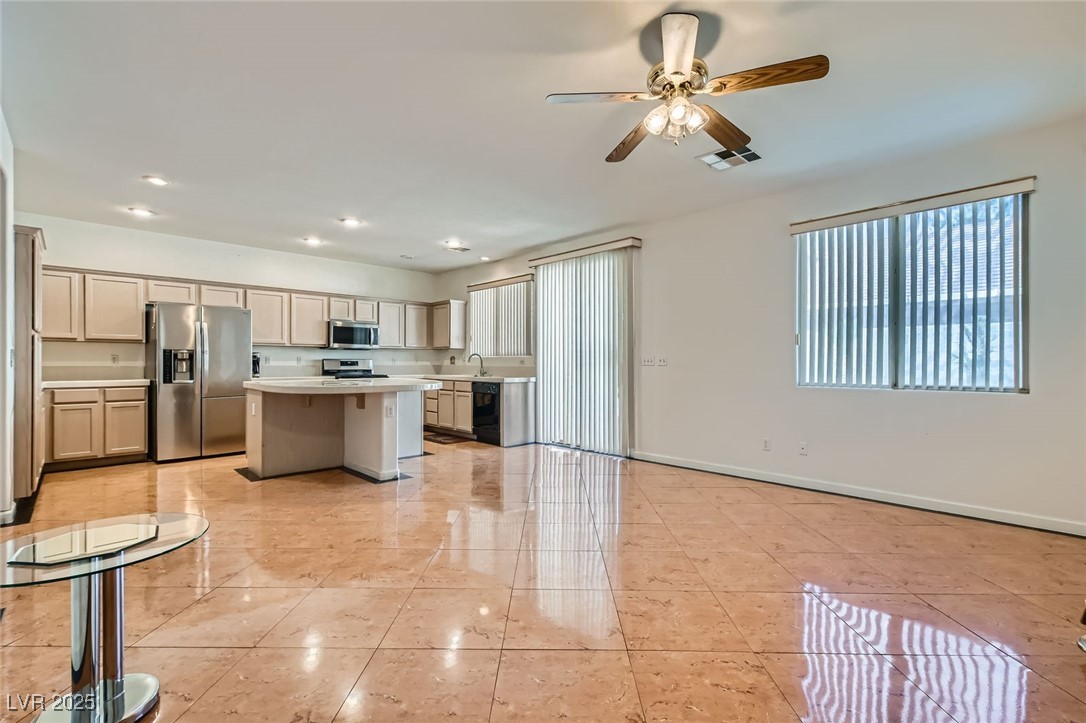 89 Autumn Day Street, Henderson, Nevada image 4