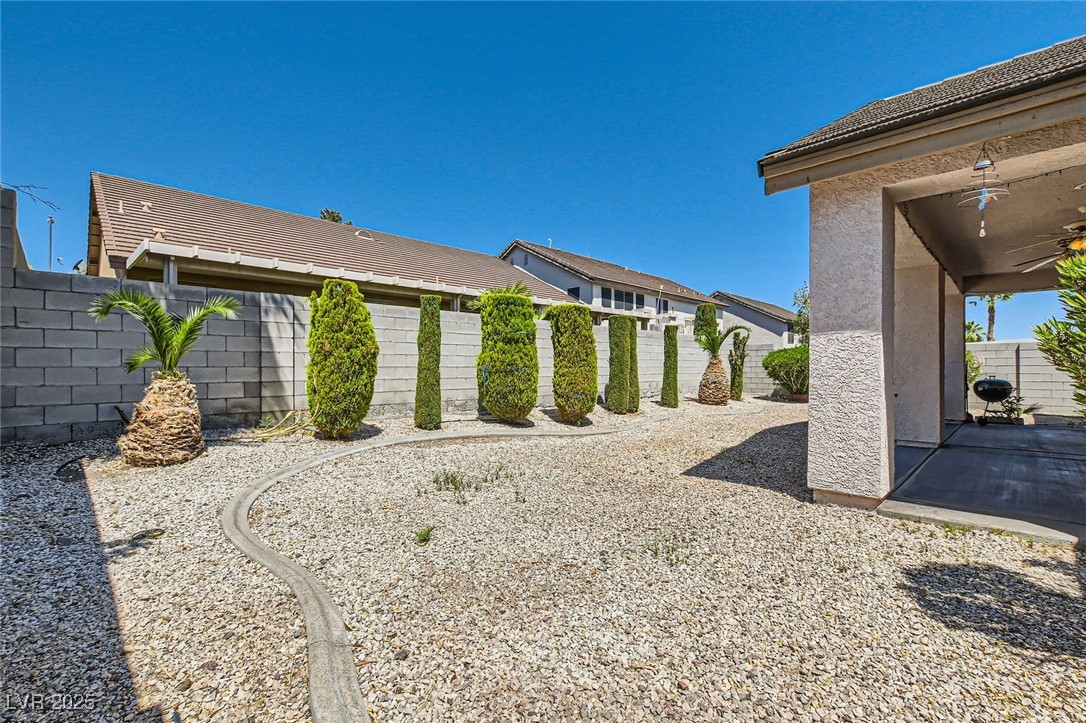 89 Autumn Day Street, Henderson, Nevada image 26