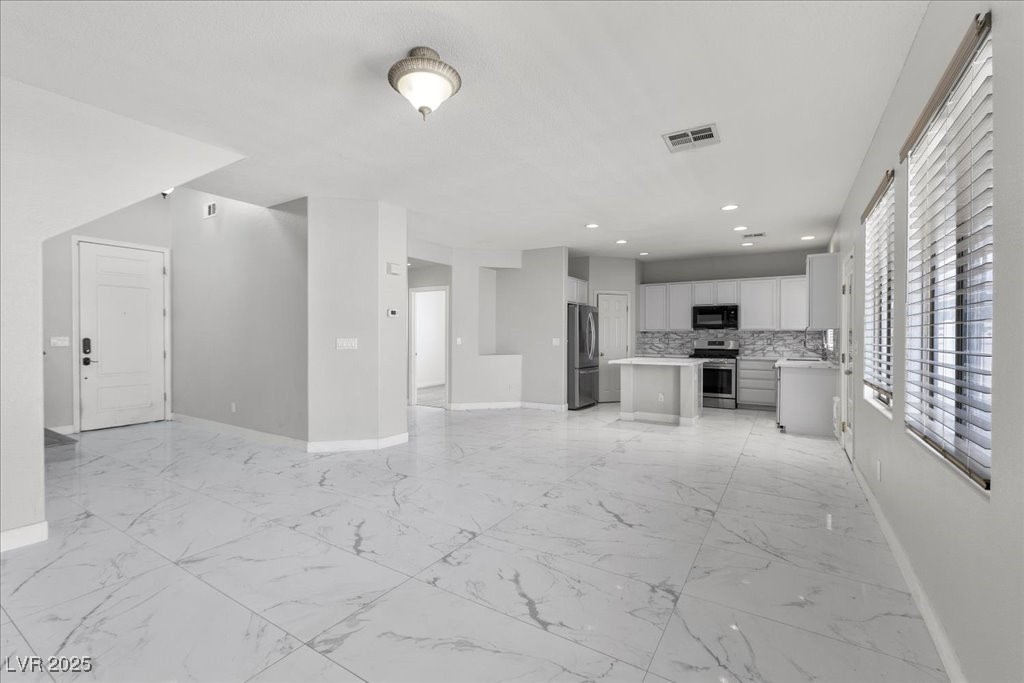 North Las Vegas, Nevada 89081, United States, 4 Bedrooms Bedrooms, ,3 BathroomsBathrooms,Residential,Active,194069