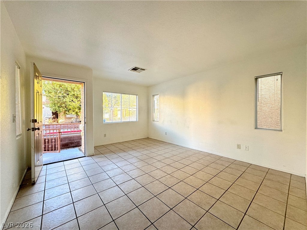 10433 Wyatt Earp Court