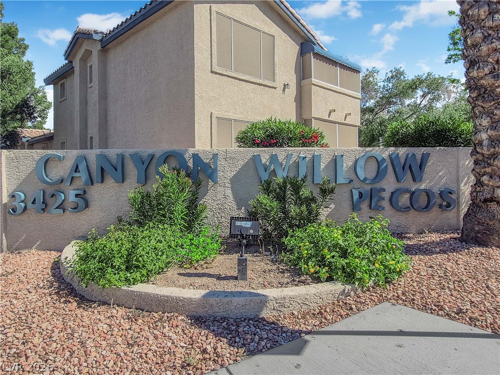 3425 E Russell Road 156