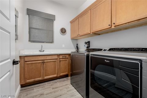 Tiny photo for 21 Costa Tropical Drive, Henderson, NV 89011 (MLS # 2792633)