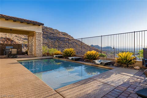 Tiny photo for 21 Costa Tropical Drive, Henderson, NV 89011 (MLS # 2792633)