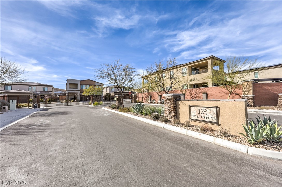 10089 Desert Azure Street