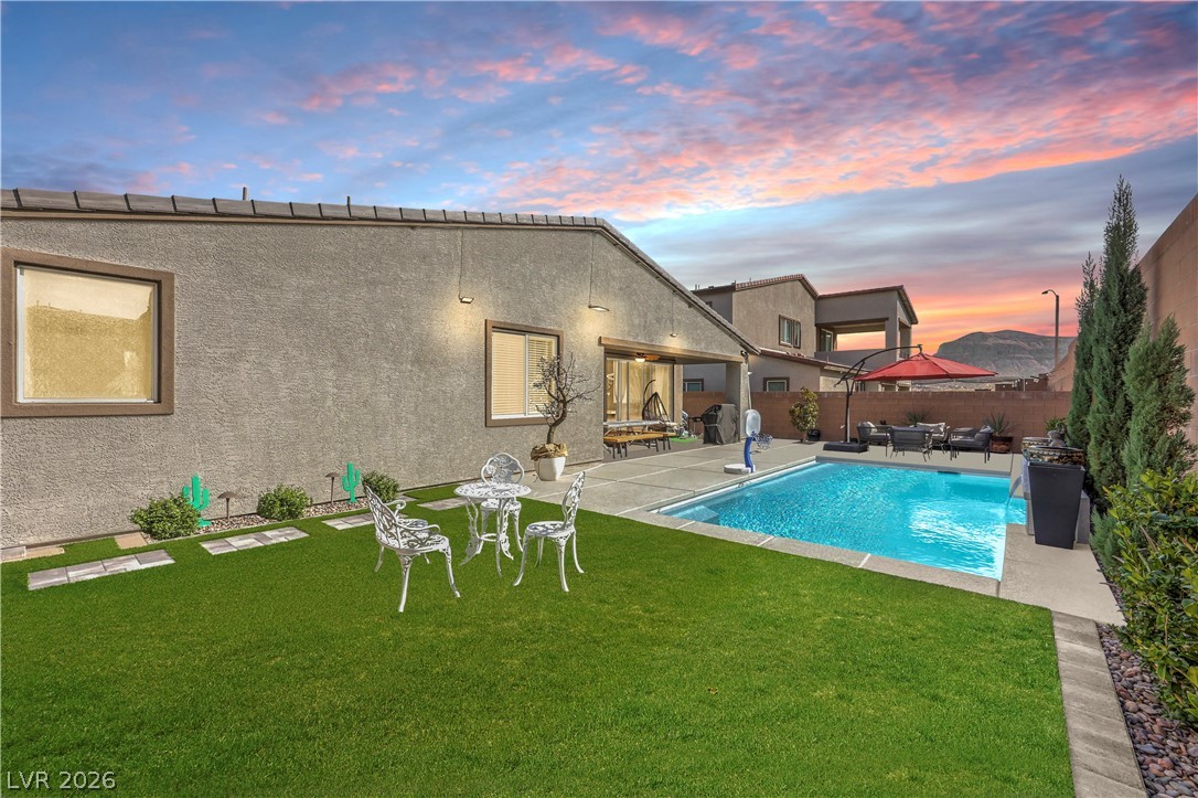 10089 Desert Azure Street