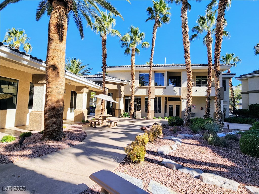 7135 S Durango Drive 314