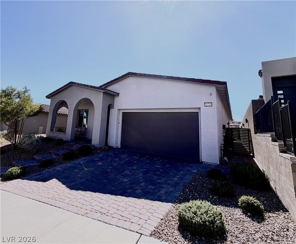 11725 Hatchling Avenue
