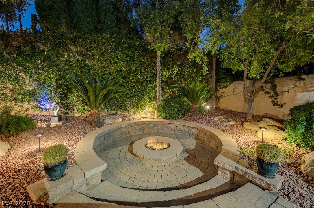 11554 Trevi Fountain Avenue