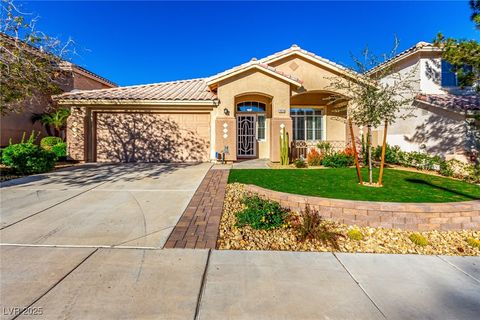 Photo of 9424 Cloudcroft Avenue, Las Vegas, NV 89134 (MLS # 2739049)