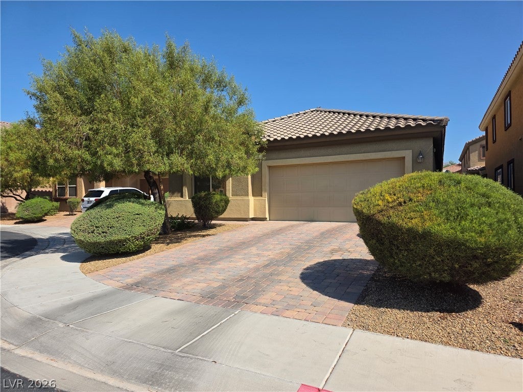 32 Buffalo Gap Court