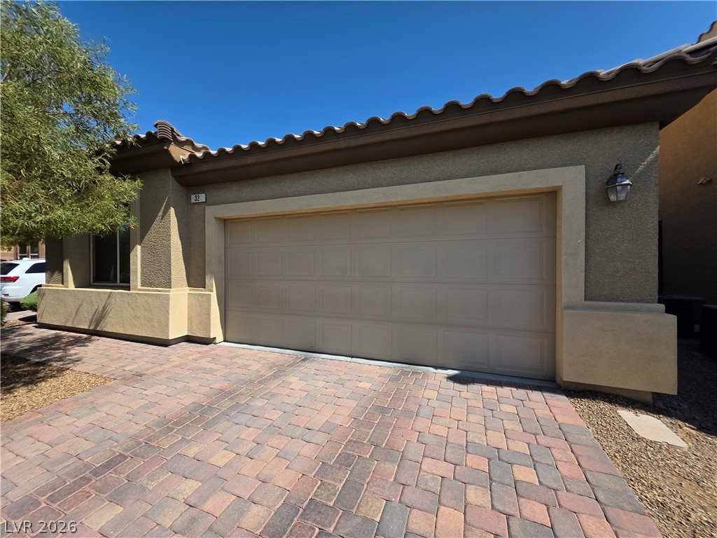 32 Buffalo Gap Court