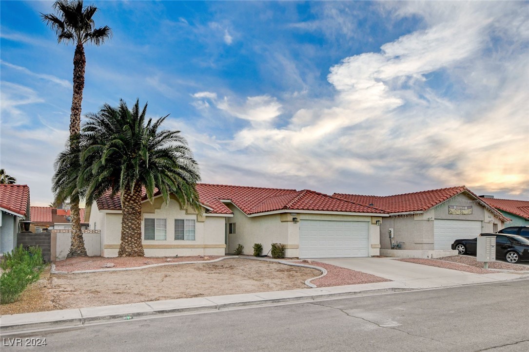 603 Stonehurst Drive, North Las Vegas, Nevada image 2