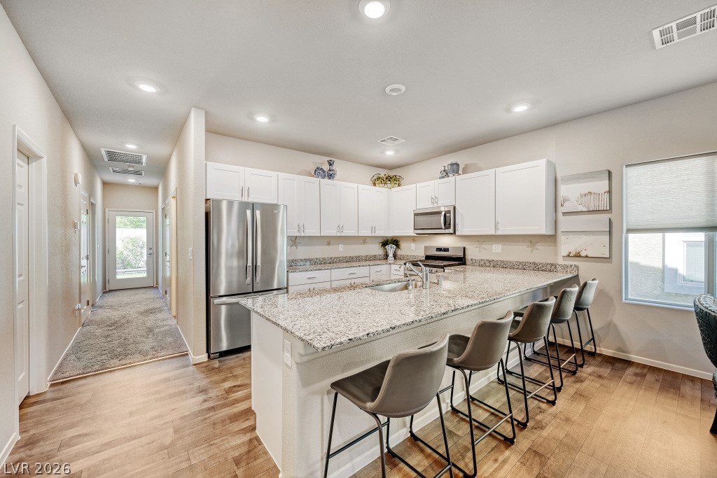 4352 Meadow Glade Avenue