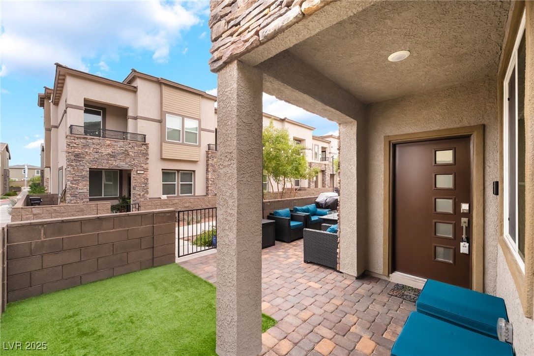 328 Owens Peak Drive