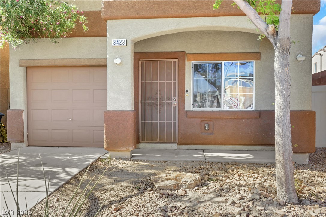 3423 Holly Avenue