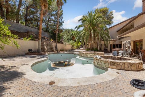 Tiny photo for 112 Quail Run Road, Henderson, NV 89014 (MLS # 2744297)