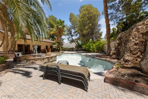 Tiny photo for 112 Quail Run Road, Henderson, NV 89014 (MLS # 2744297)