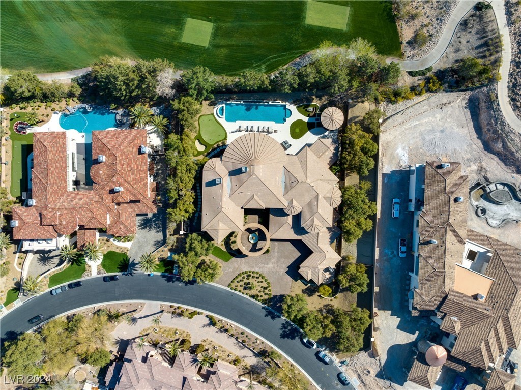 Las Vegas, Nevada 89141, United States, 7 Bedrooms Bedrooms, ,9 BathroomsBathrooms,Residential,Active,37670