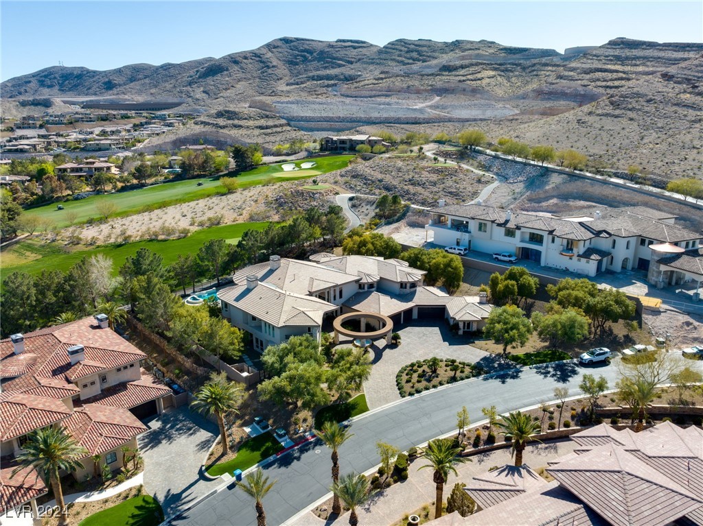 Las Vegas, Nevada 89141, United States, 7 Bedrooms Bedrooms, ,9 BathroomsBathrooms,Residential,Active,37670