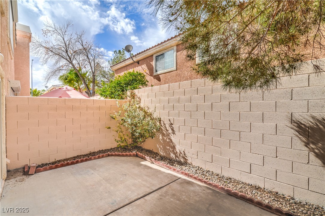 8469 Sewards Bluff Avenue, Las Vegas, Nevada image 34