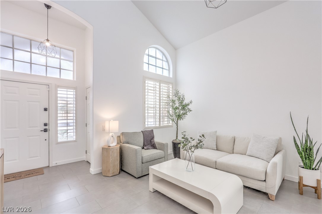 2030 Hobbyhorse Avenue