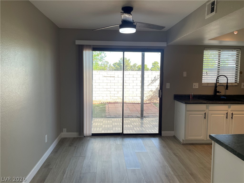 5260 Janfred Court 11