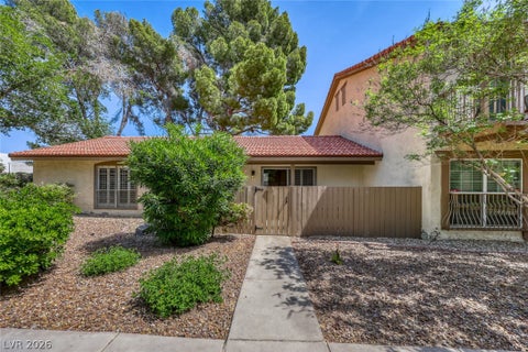 Townhouse For Rent - 3173 Pinehurst Drive #A<br/> Clark County, Las Vegas, NV 89109