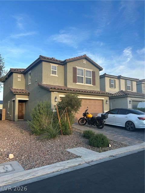 Homes For Sale - 10638 Adobe Ranch Street<br/> Las Vegas, NV 89141