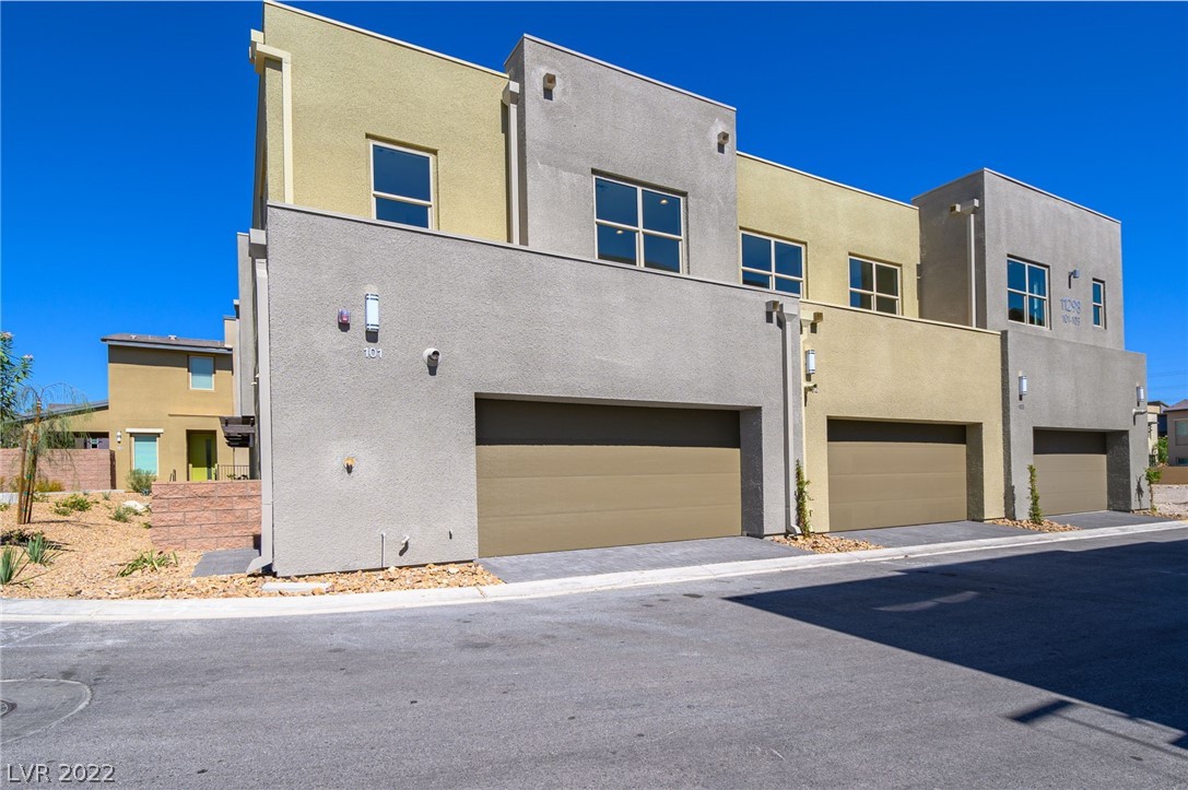 Photo 31 of 60 of 11298 Cactus Tower Avenue 101 townhome