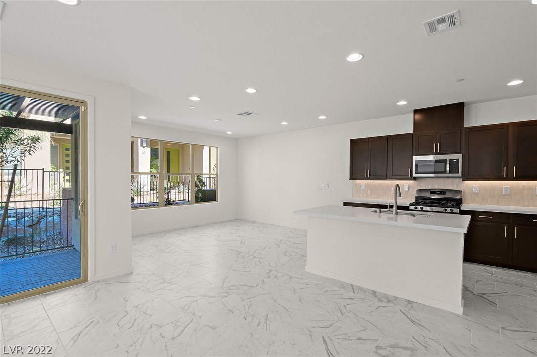 Photo 53 of 60 of 11298 Cactus Tower Avenue 101 townhome