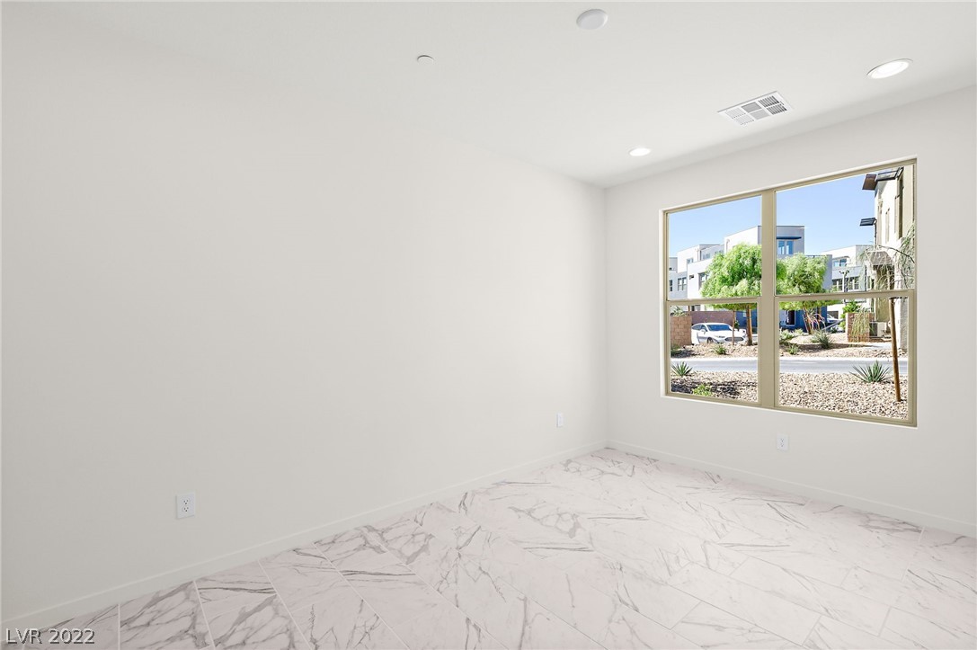 Photo 49 of 60 of 11298 Cactus Tower Avenue 101 townhome