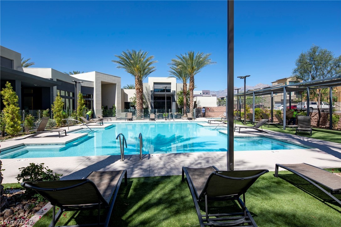 Photo 39 of 60 of 11298 Cactus Tower Avenue 101 townhome