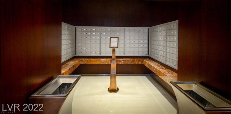 4575 DEAN MARTIN Drive 1011