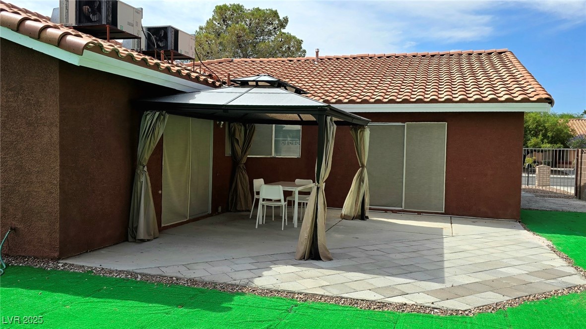 Las Vegas, Nevada 89129, United States, 4 Bedrooms Bedrooms, ,2 BathroomsBathrooms,Residential,Active,144783