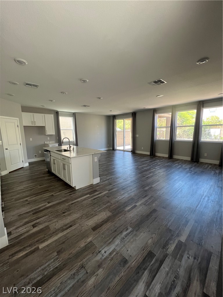 8726 Sand Verbena Avenue