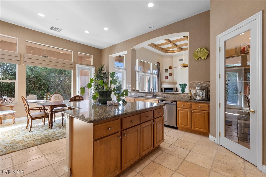 Henderson, Nevada 89011, United States, 3 Bedrooms Bedrooms, ,4 BathroomsBathrooms,Residential,Active,5916