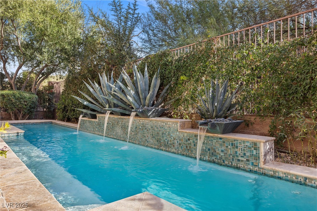 Henderson, Nevada 89011, United States, 3 Bedrooms Bedrooms, ,4 BathroomsBathrooms,Residential,Active,5916