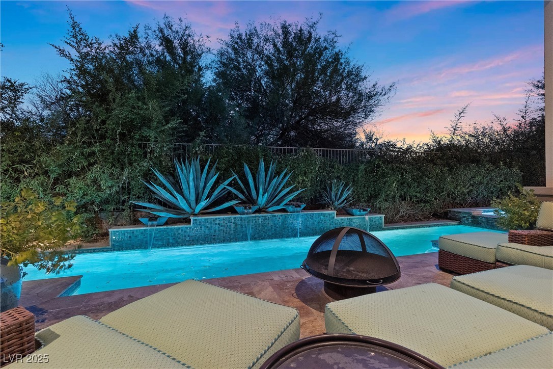 Henderson, Nevada 89011, United States, 3 Bedrooms Bedrooms, ,4 BathroomsBathrooms,Residential,Active,5916