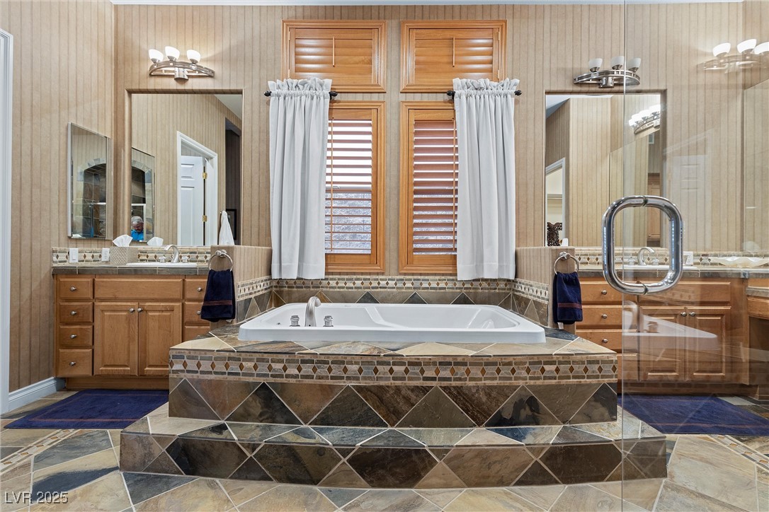 Henderson, Nevada 89011, United States, 3 Bedrooms Bedrooms, ,4 BathroomsBathrooms,Residential,Active,5916