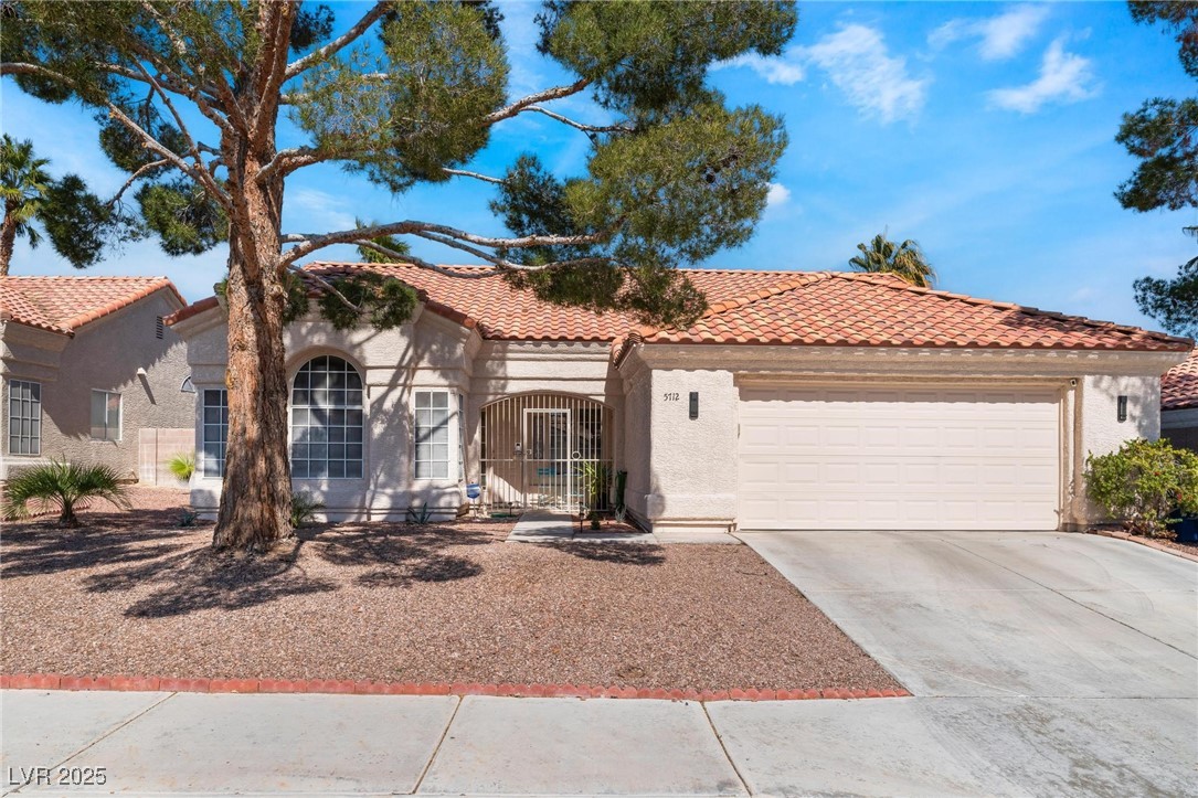 5712 Solimar Lane, Las Vegas, Nevada image 1