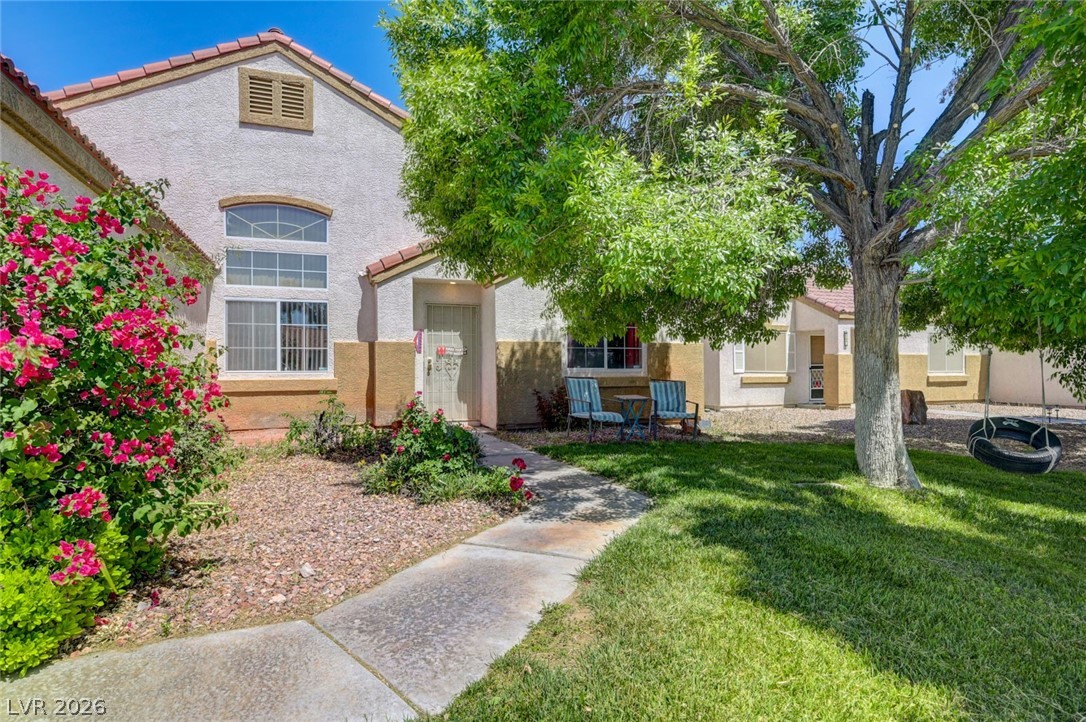 2106 Maui Surf Avenue