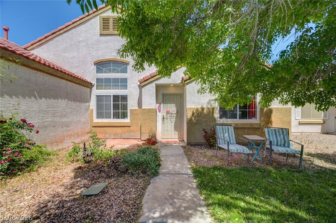 2106 Maui Surf Avenue