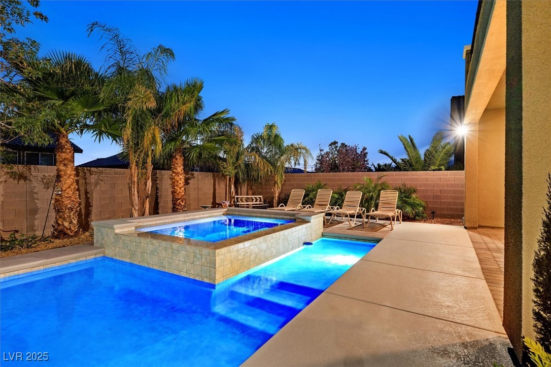 2583 Hazelburn Avenue